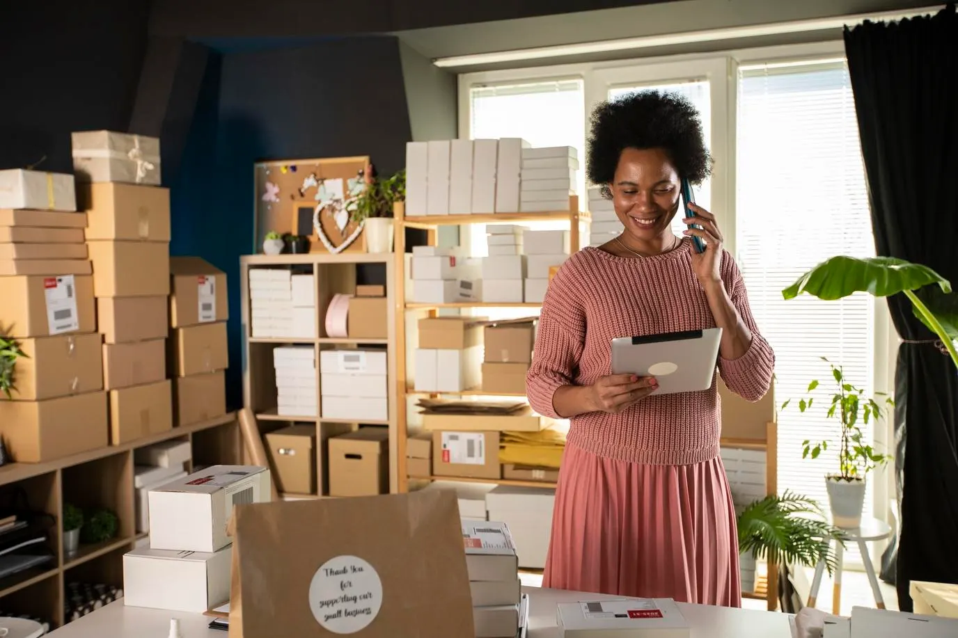 Side Hustle to Full Business Transition Timing and Financial Planning